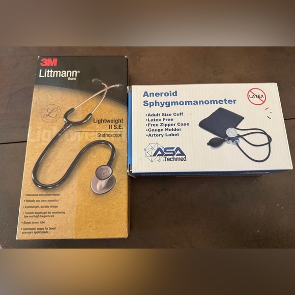 3M Littmann stethoscopes - Picture 2 of 7